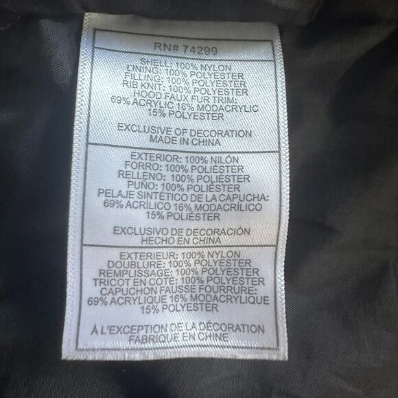 CANADA WEATHER GEAR BLACK PARKA/DETACHABLE FAUX FUR (SMALL) - Picture 9 of 9